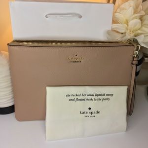 Kate spade Jackson street Finley clutch